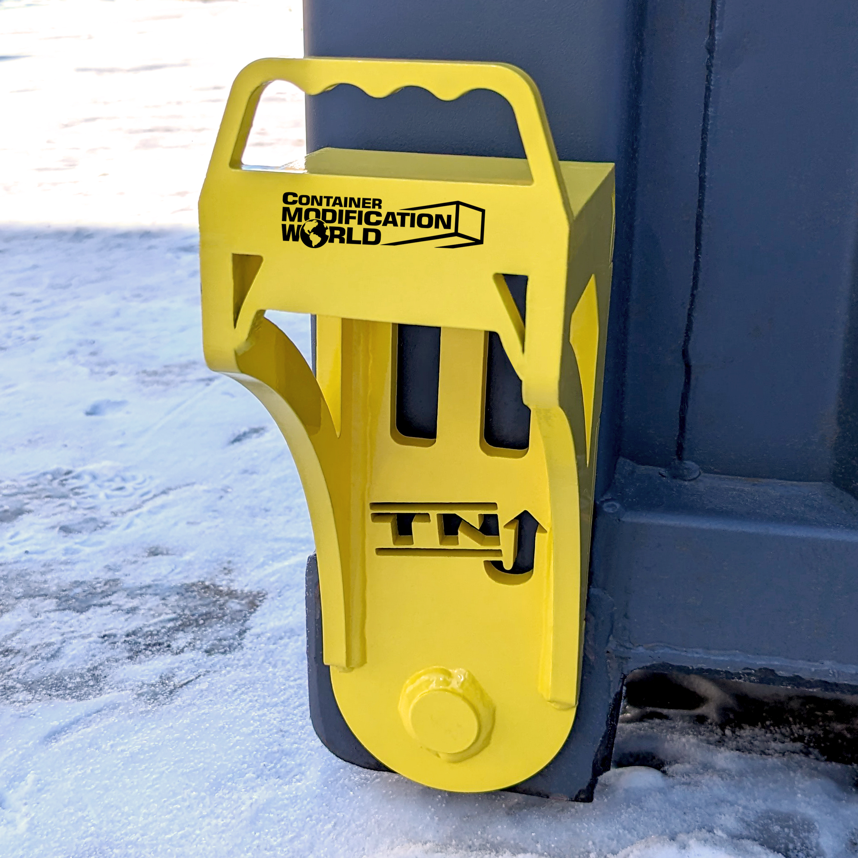 Twist 'n' Jack Container Lifter